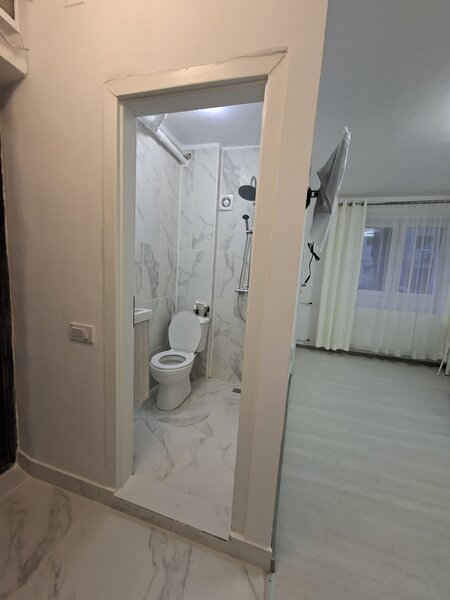 Garsoniera parter zona central Unirii-Piata Alba Iulia,Str Moise Nicoara 39